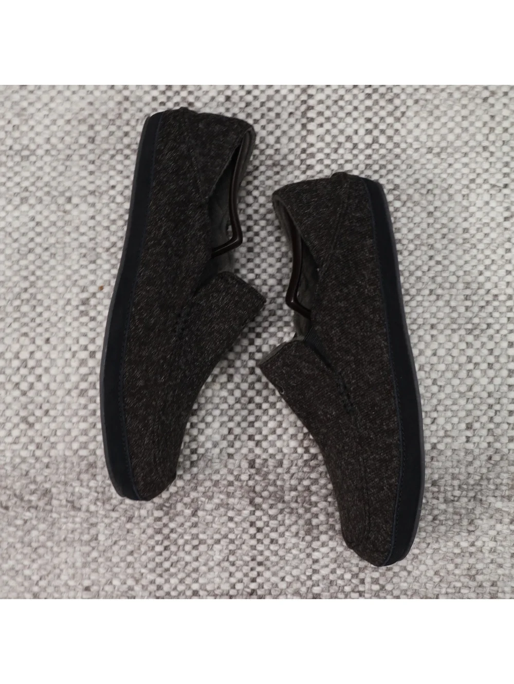Olukai Moloa Hulu Wool Slip On Slippers Men’s US 10 Gray House Shoes Comfort